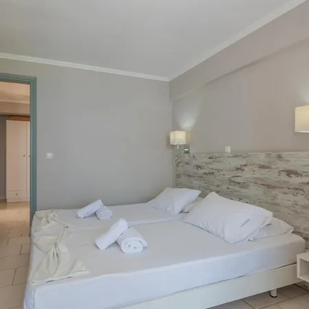 Aparthotel Boletsos