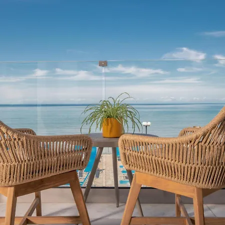 Aparthotel Boletsos